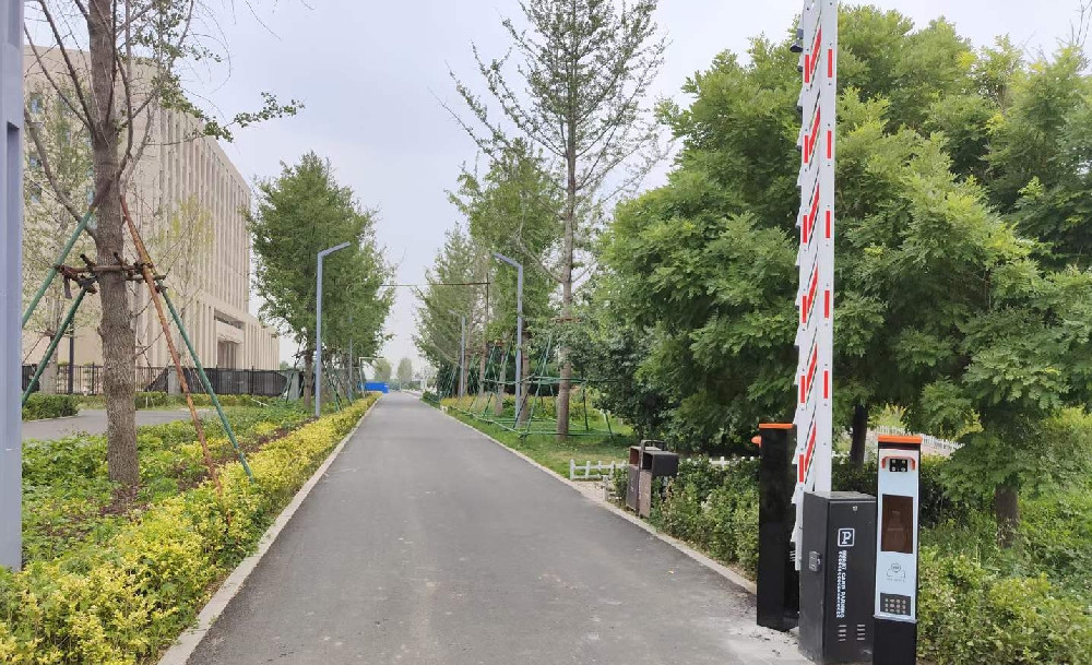 简易款无人值守停车场案列